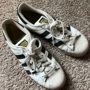 adidas Superstar Sneakers